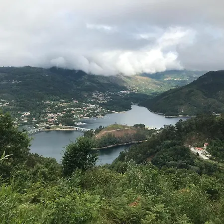 Casa Da Lage - Piscina Sazonal - Lareiras - Vistas Rio - Hébergement de vacances Gerês