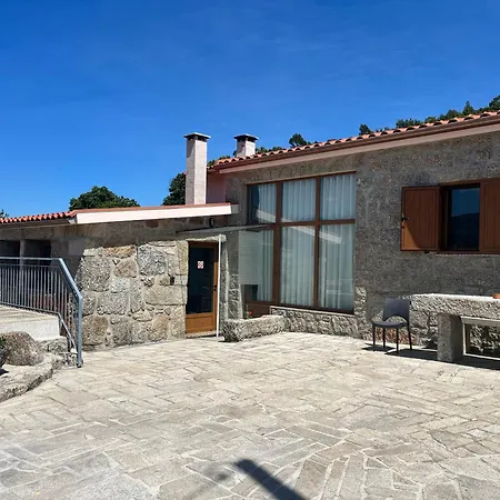 Casa da Lage - 2 lareiras - Piscina privada Сasa de vacaciones *