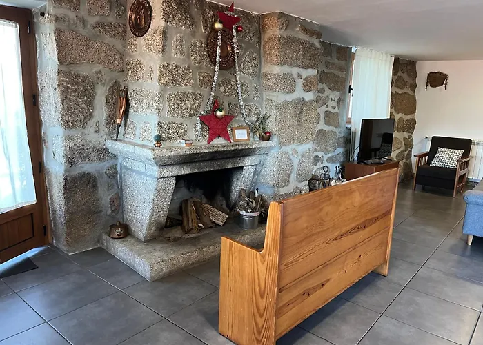 Casa da Lage - 2 lareiras - Piscina privada * Gerês