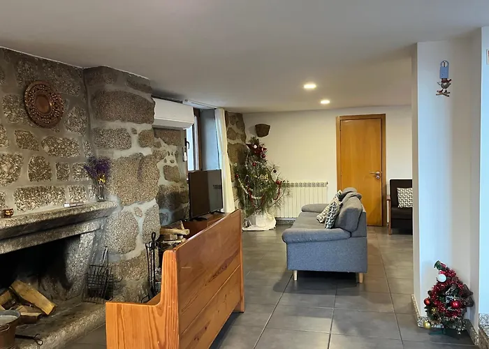 Casa da Lage - 2 lareiras - Piscina privada * Gerês