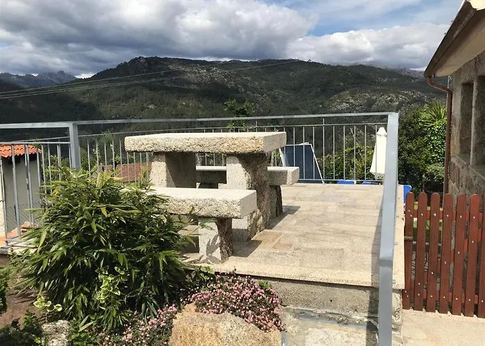 Maison d'hôtes Casa Da Lage - Piscina Privada - Vistas Rio - 4*